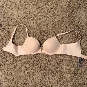 Sexy illusions push-up bra. Snakeskin nude print.